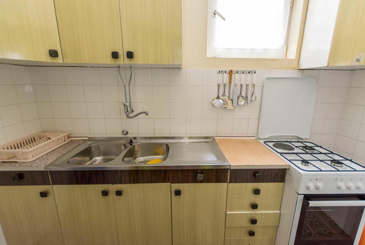 Apartment Lele Primošten Esterno foto