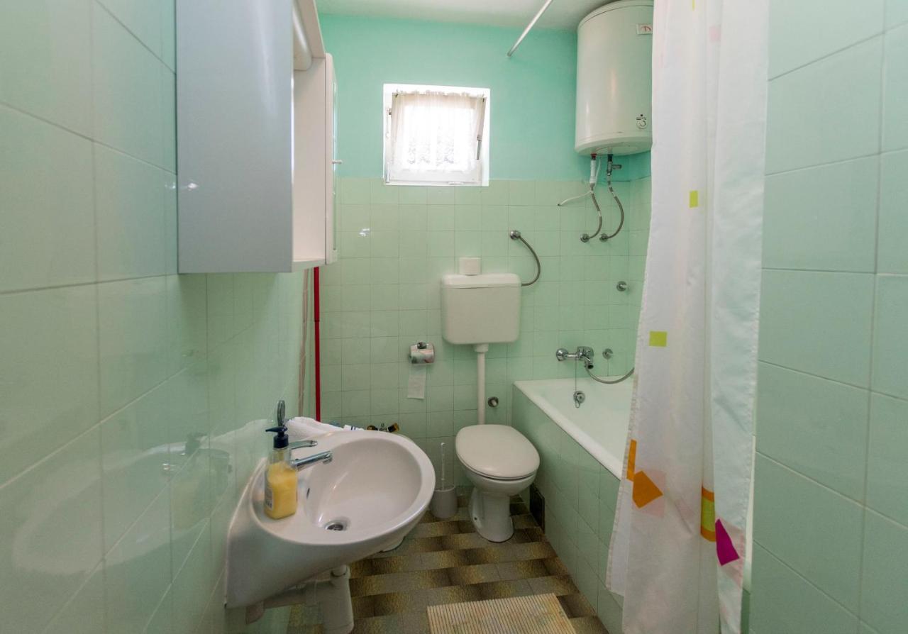 Apartment Lele Primošten Esterno foto