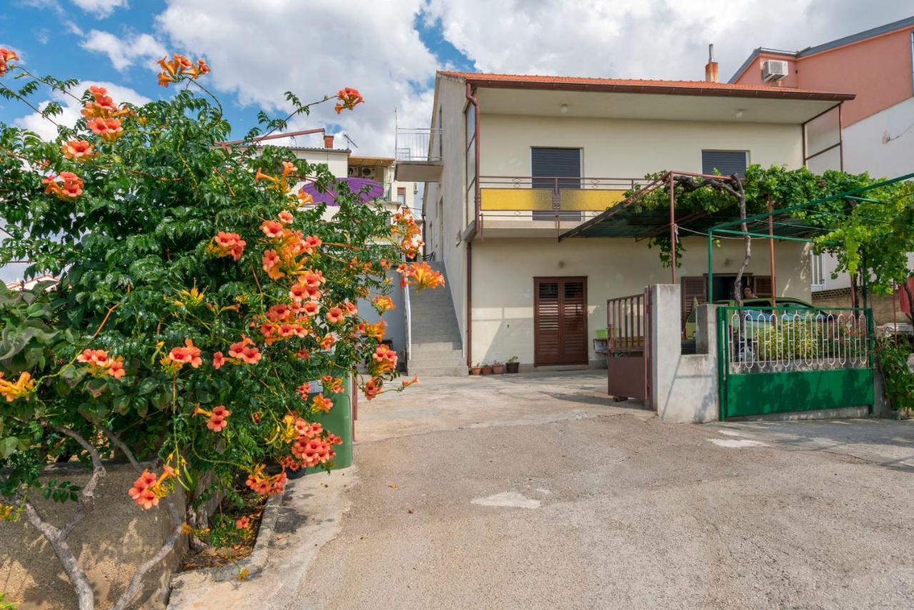 Apartment Lele Primošten Esterno foto
