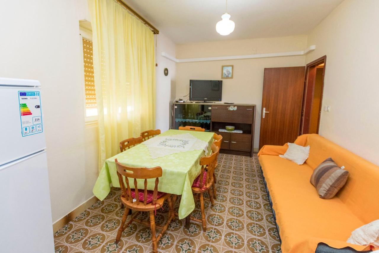 Apartment Lele Primošten Esterno foto